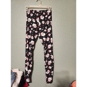 Santa pants size small juniors 3-5 no boundaries